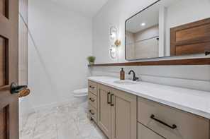 6833 Sunrise Point Horace ND