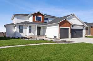 6837 Sunrise Point Horace ND New