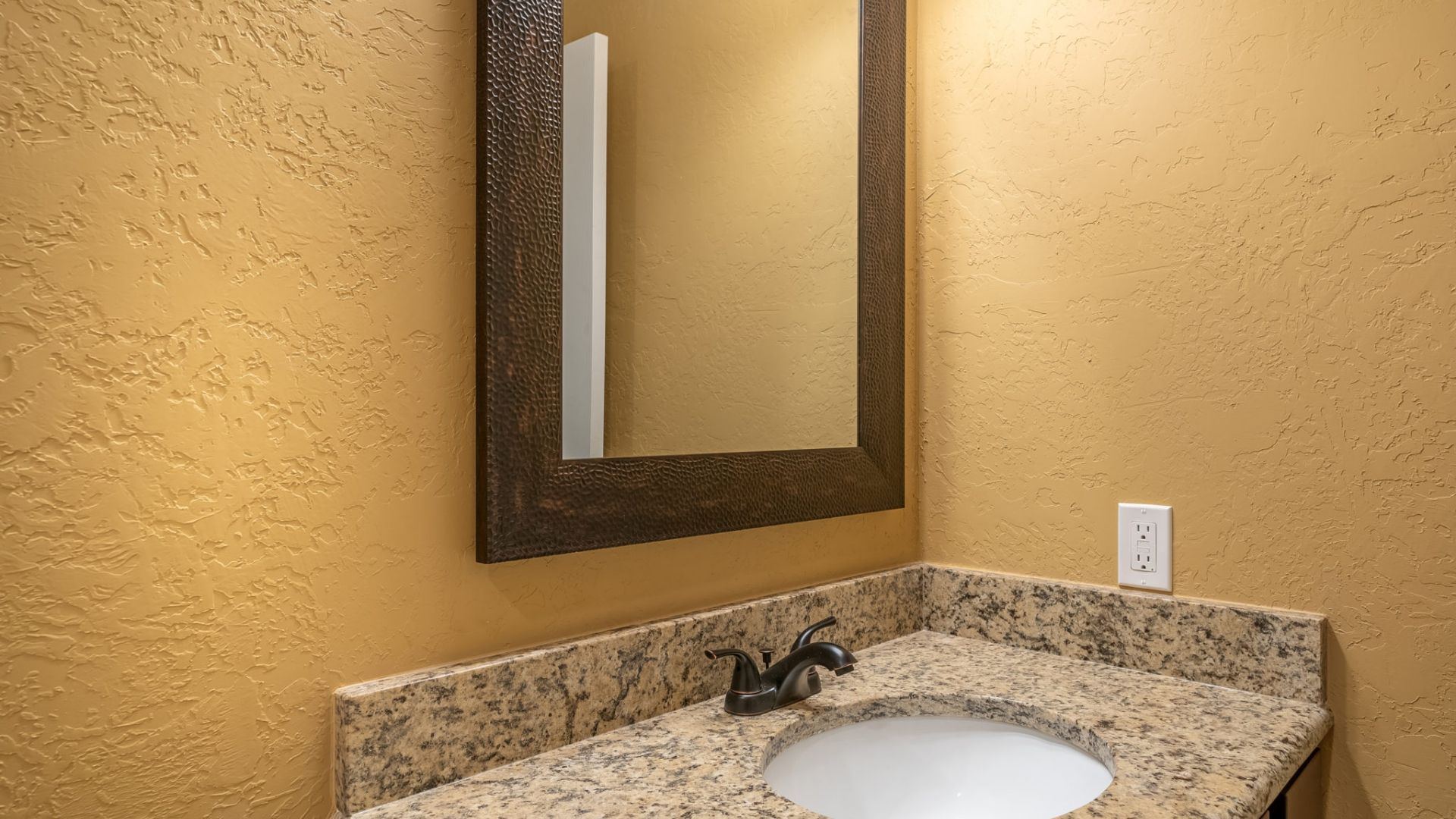 Roofing - Longview, TX