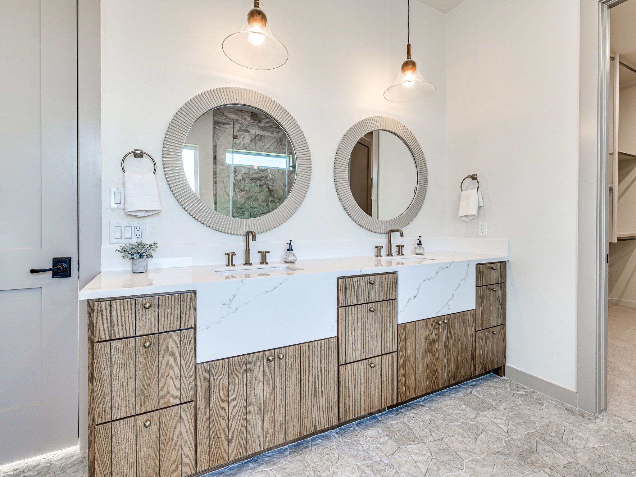 1331 High Meadow Ln Manchester Green. Norman, OK 73069