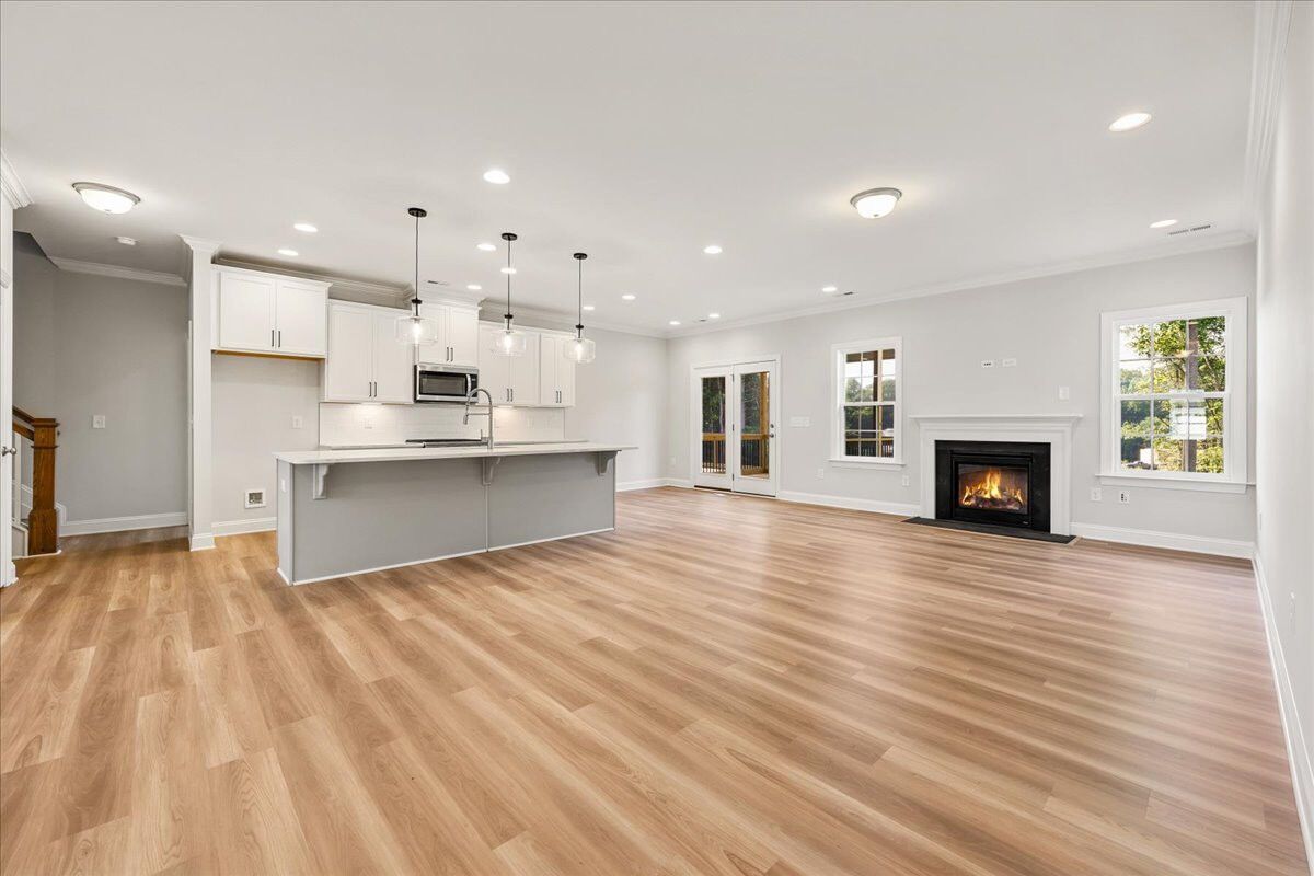 casa en Maple Leaf Farm por Windsor Homes