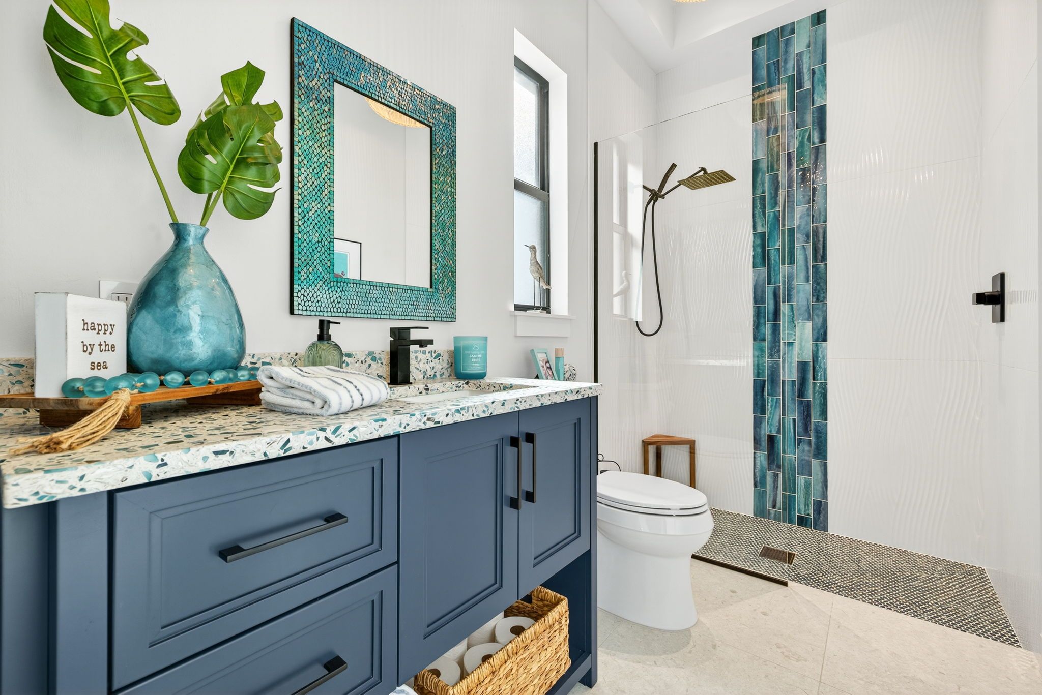 casa en Ramos Builders, Inc. por Ramos Builders, Inc.