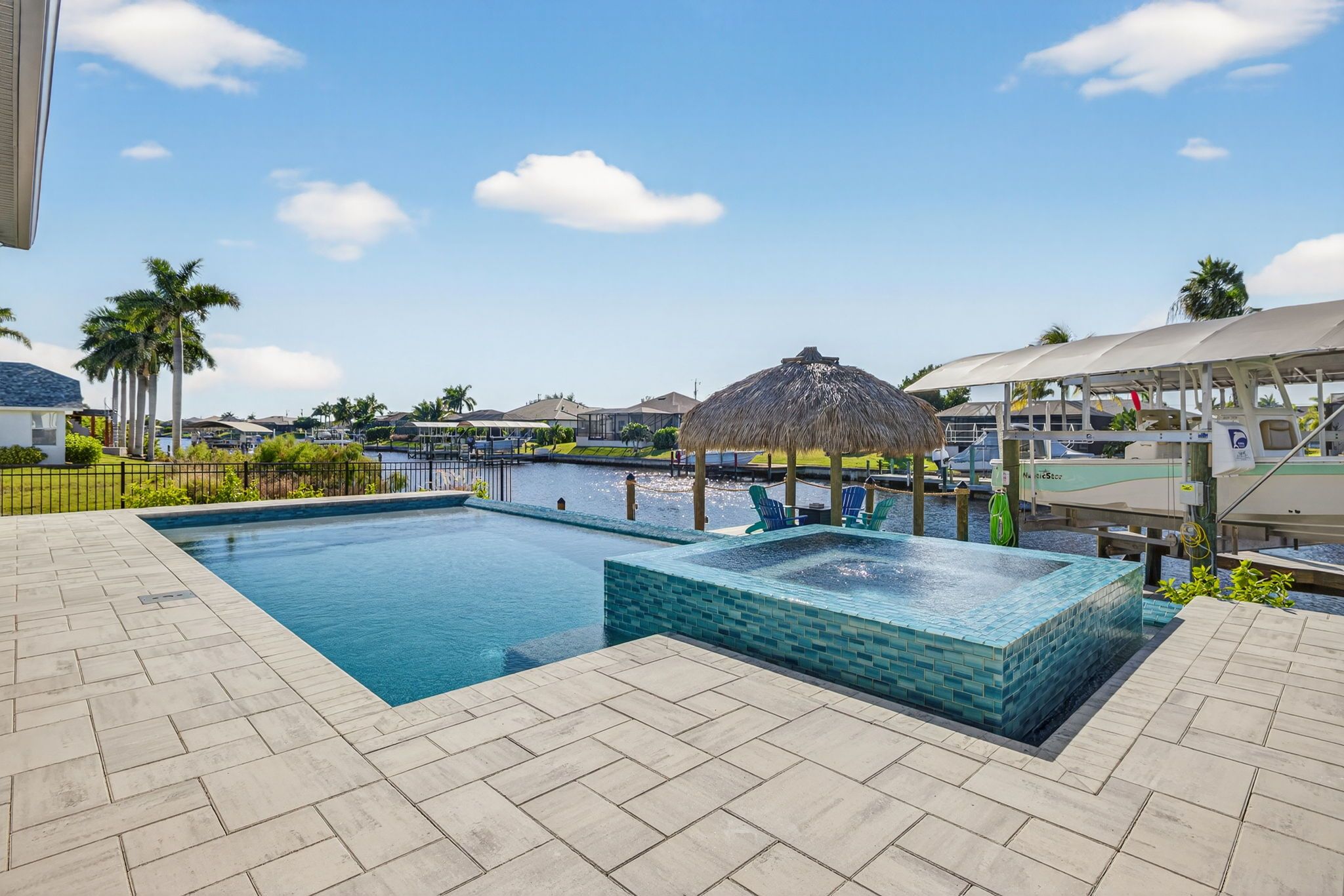 casa en Ramos Builders, Inc. por Ramos Builders, Inc.