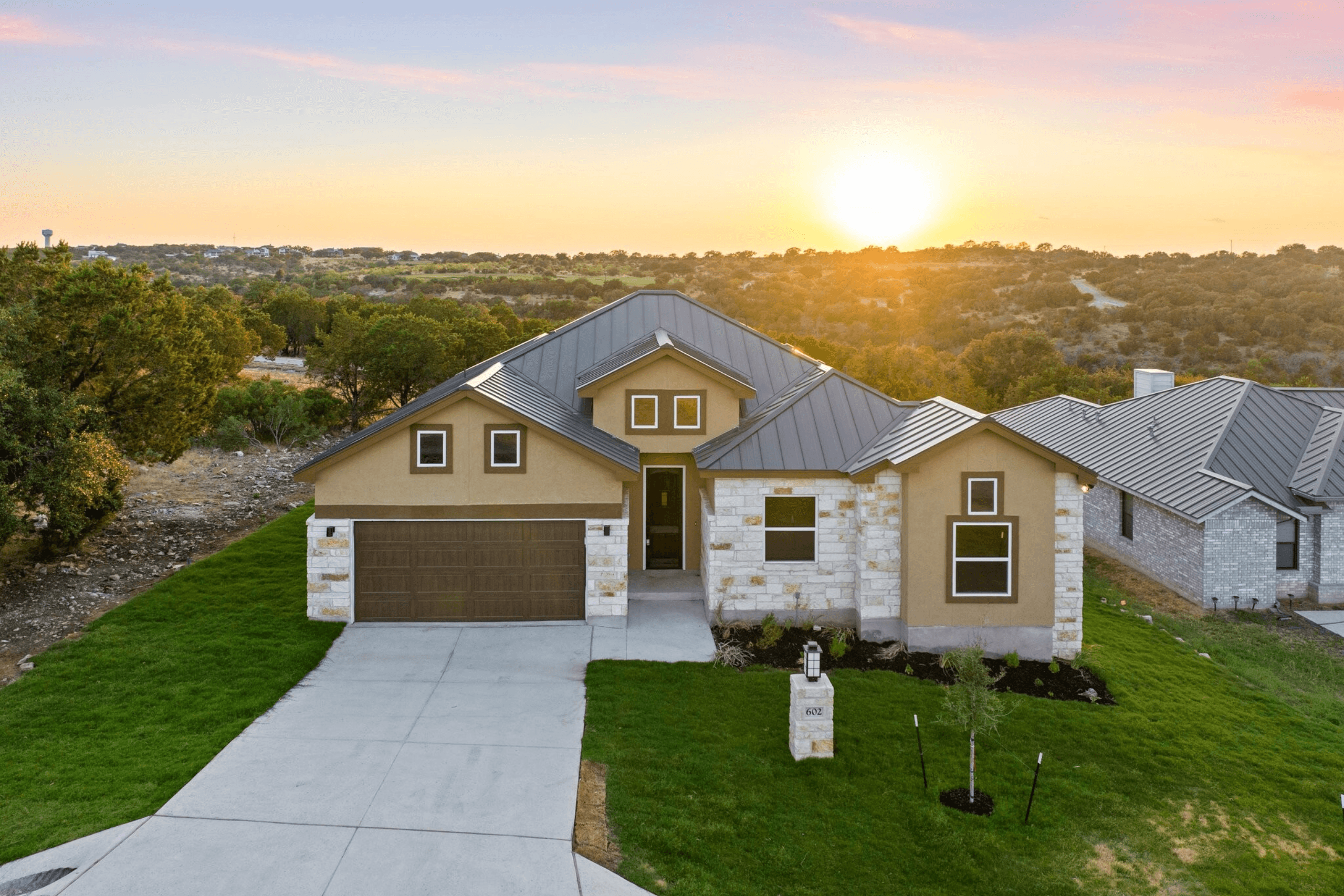 Longshot - Everview Homes: San Antonio, Texas - Everview Homes