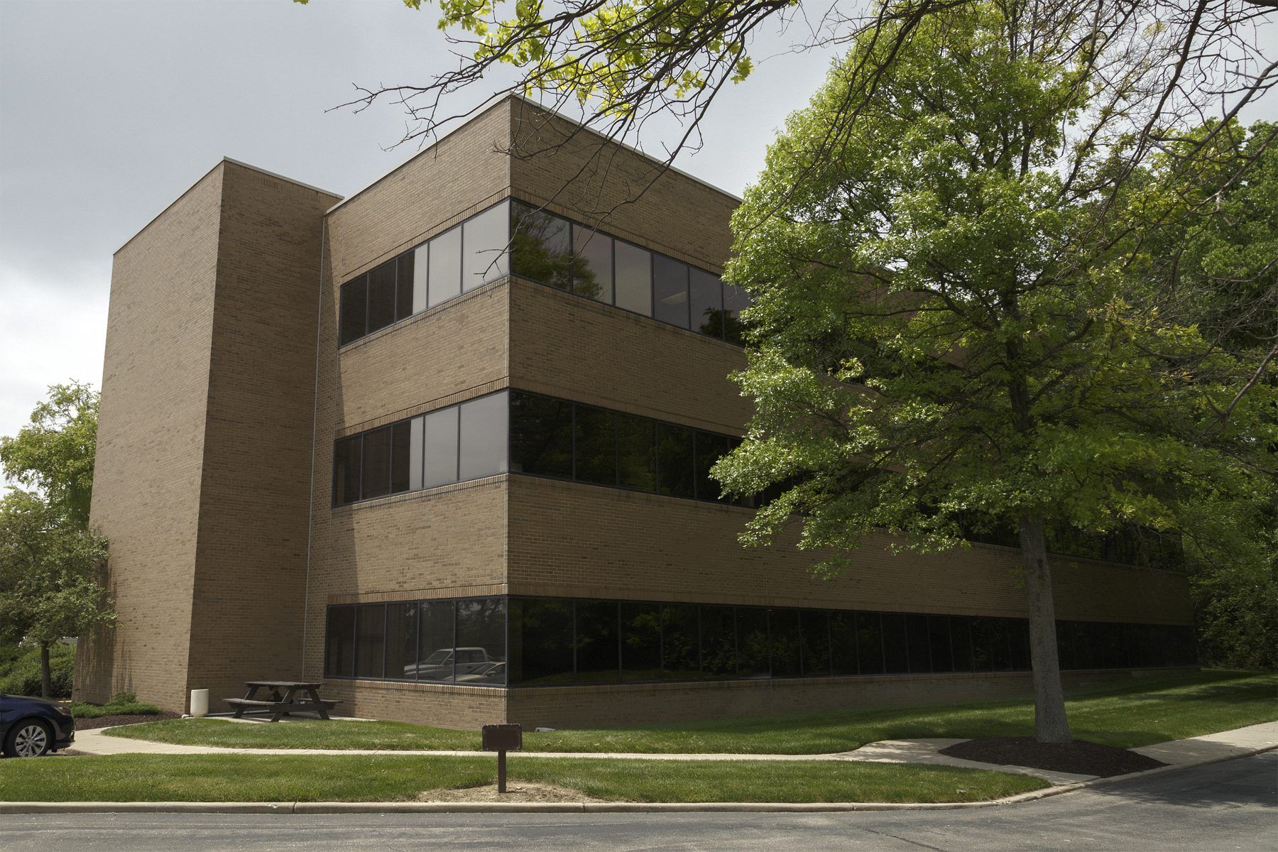 casa en Apple Valley Office Centerdayton, Ohio Shopoff Realty Invest por Shopoff Realty Investments