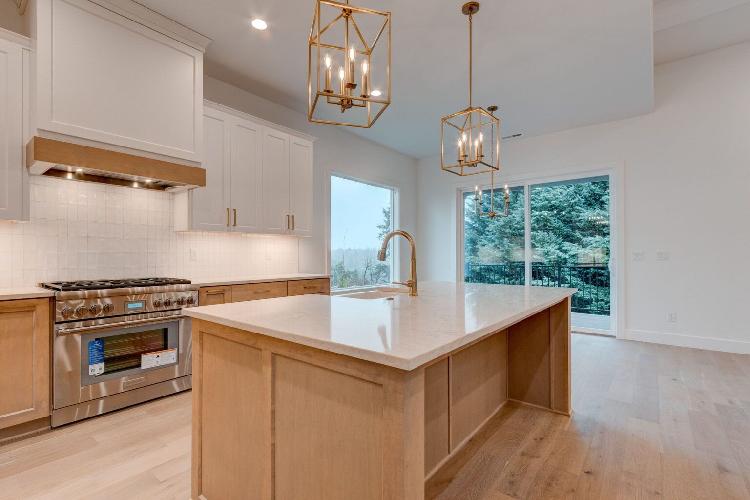 Denali Summit por JT Roth Construction, Inc. en Portland-Vancouver Oregon