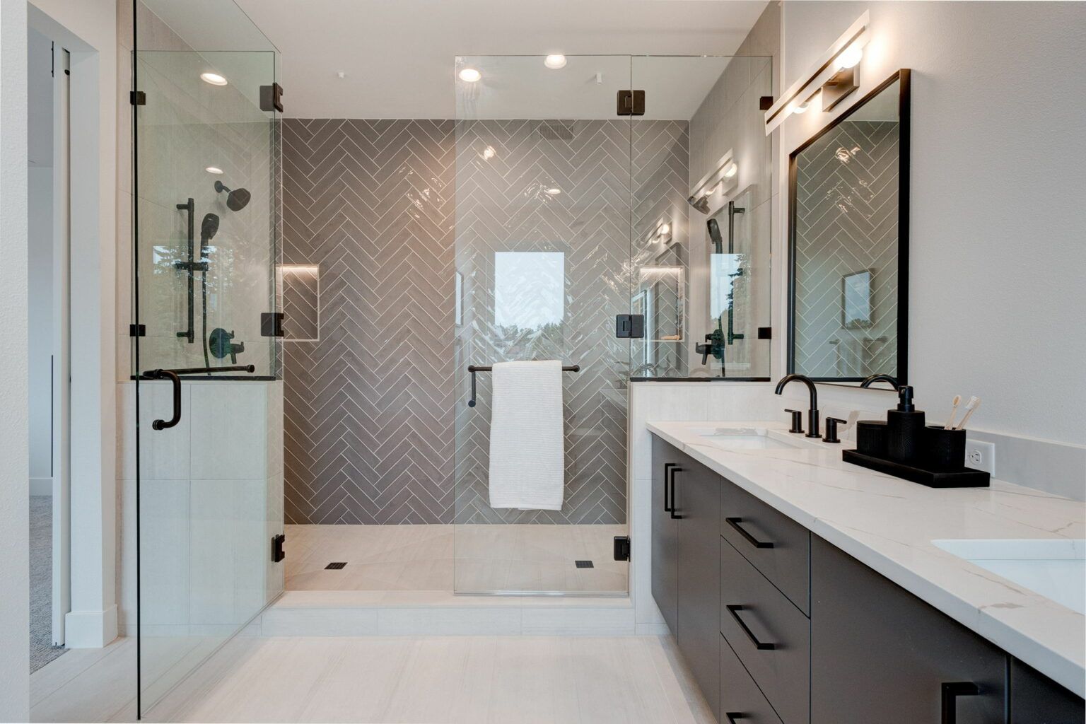 casa en Denali Summit por JT Roth Construction, Inc.