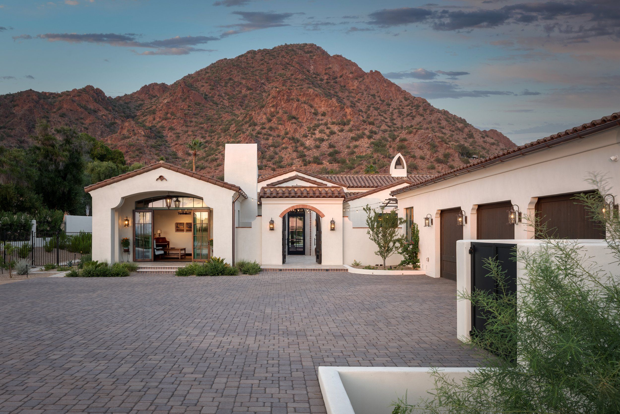 casa en West Construction & Development CO., INC por West Construction & Development CO., INC