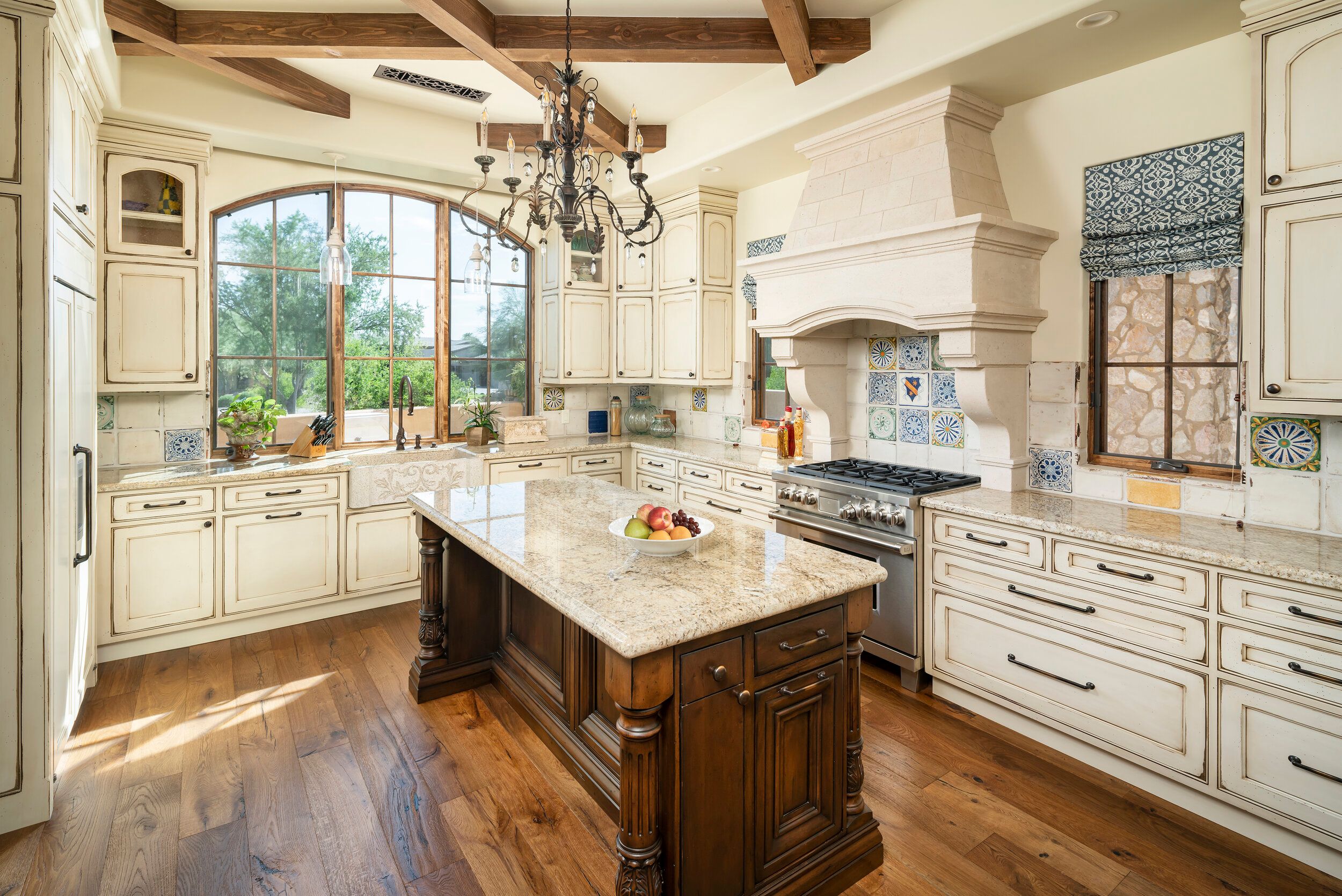 casa en West Construction & Development CO., INC por West Construction & Development CO., INC