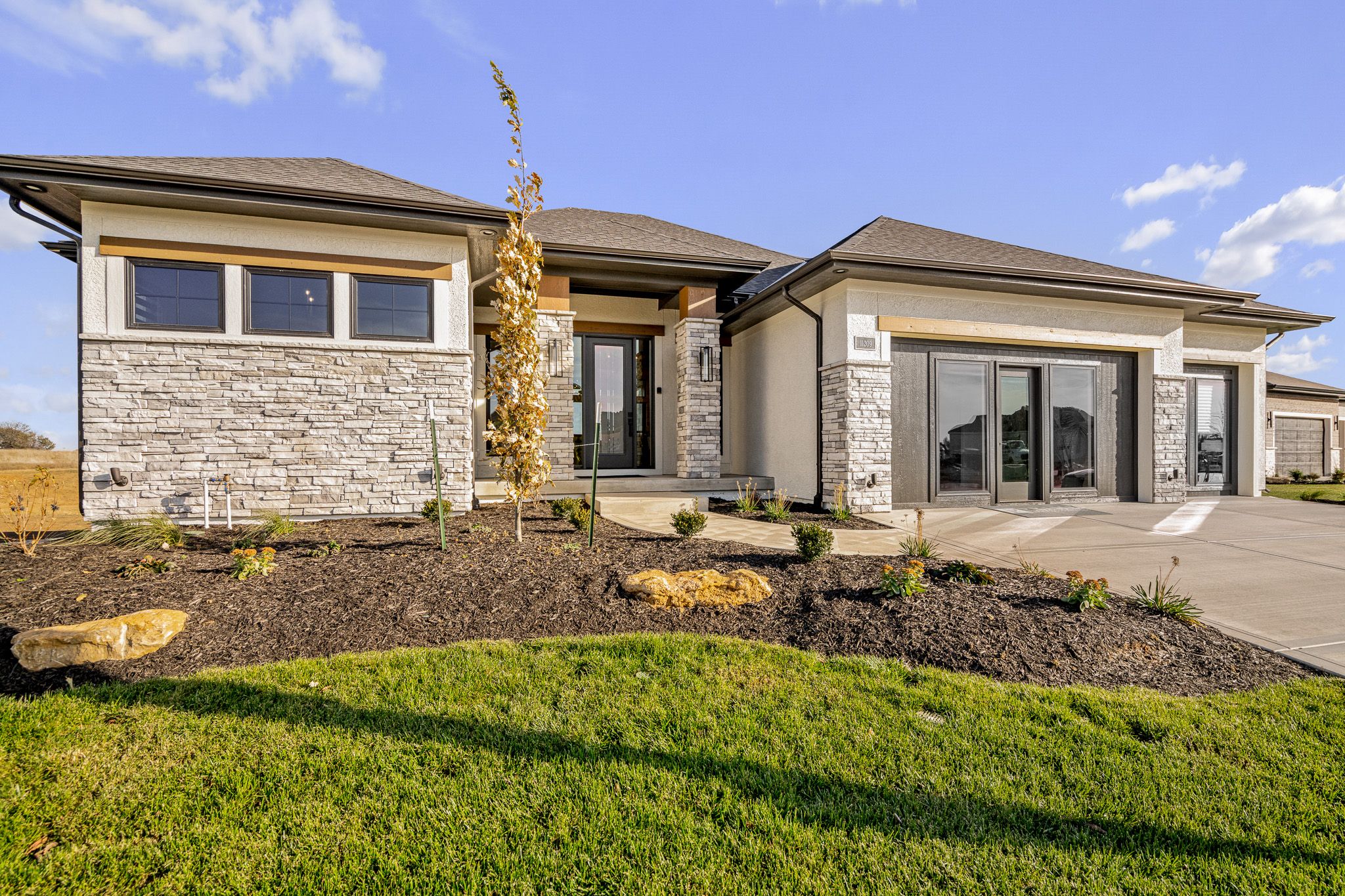 casa en Community Profile.php?com=45 por C&M Builders