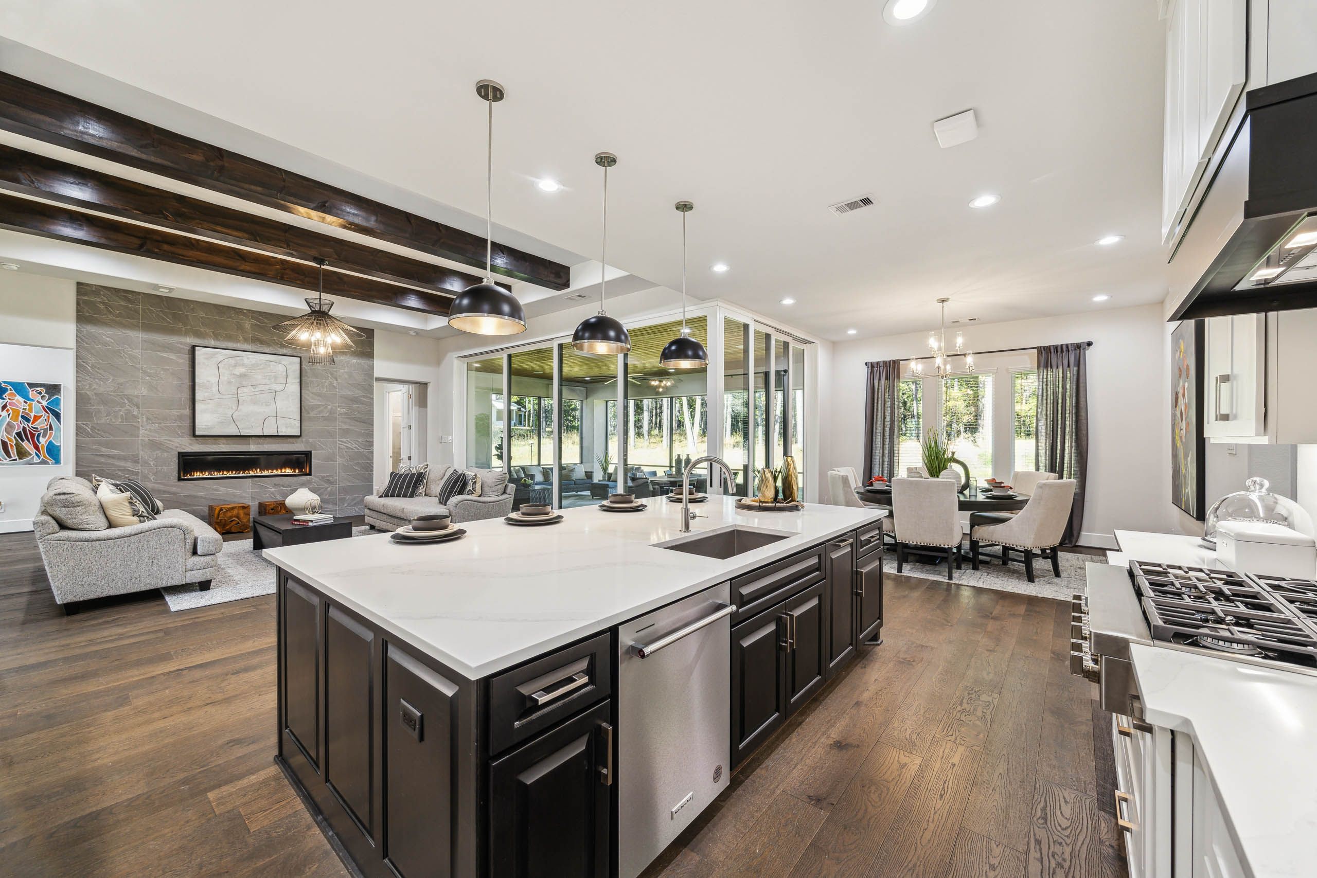 casa en Sierra Classic Custom Homes por Sierra Classic Custom Homes