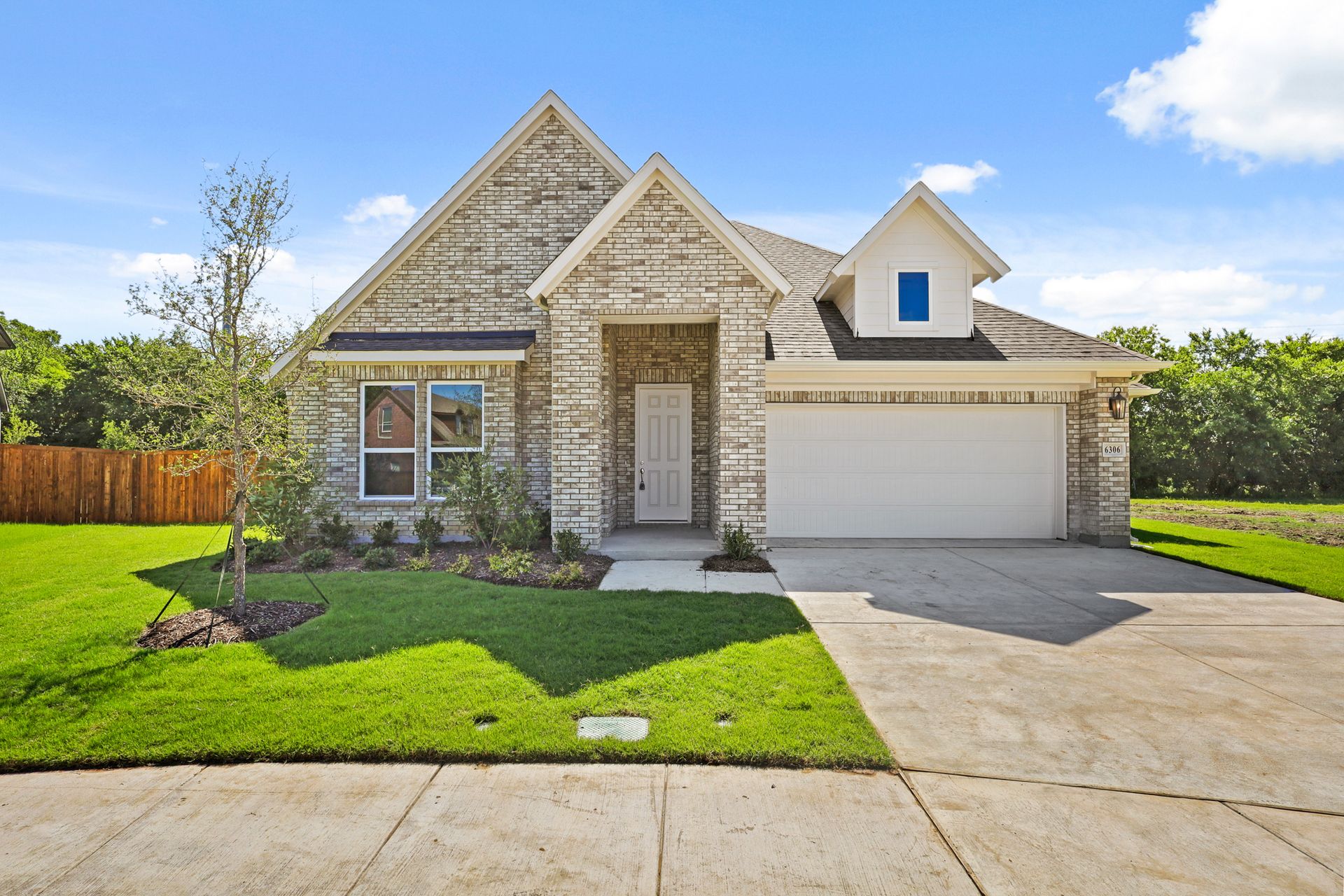 Plan Unknown - Lyons Crest Estates: Garland, Texas - Paul Taylor Homes