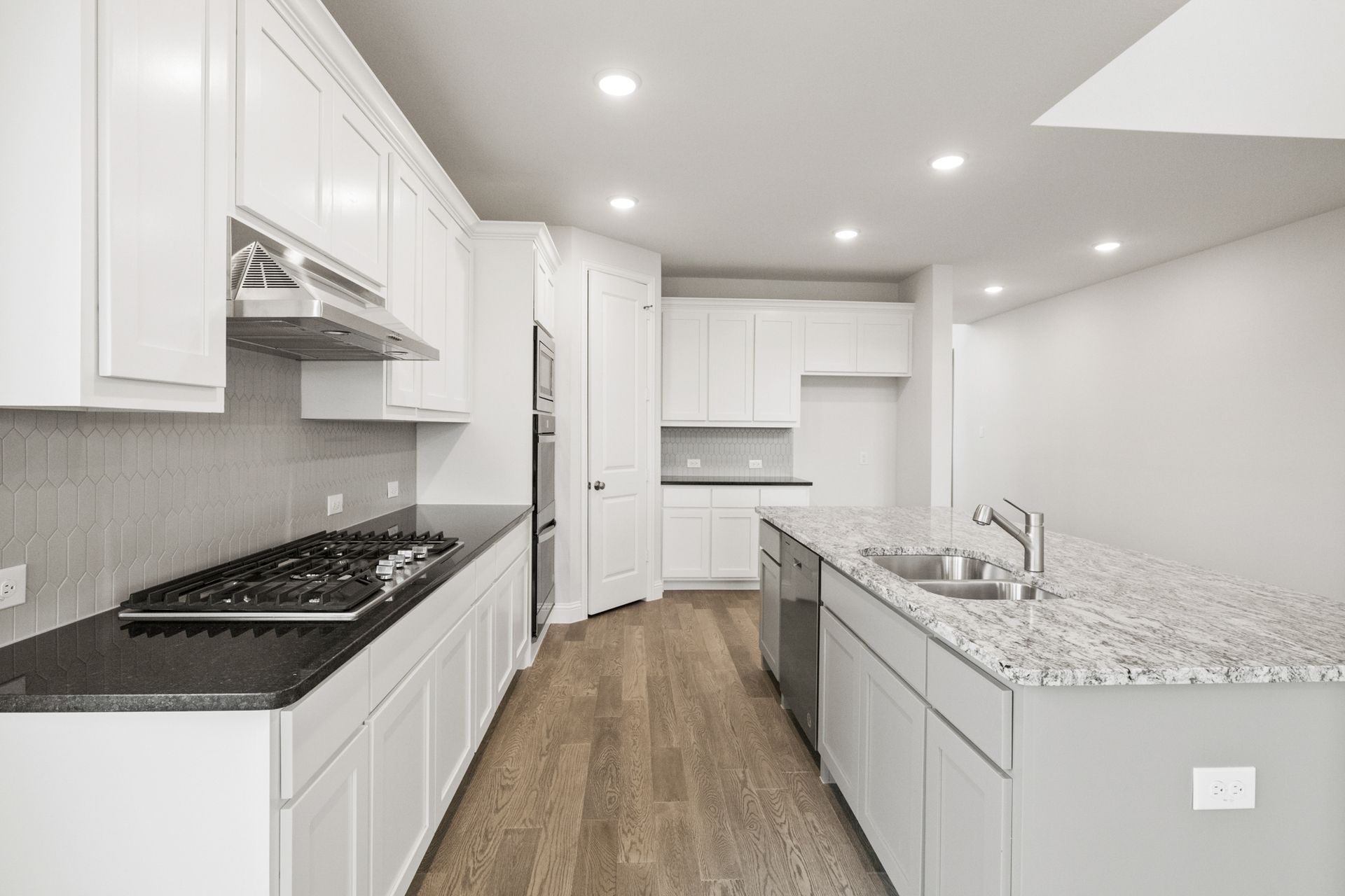 Lyons Crest Estates - Garland, TX