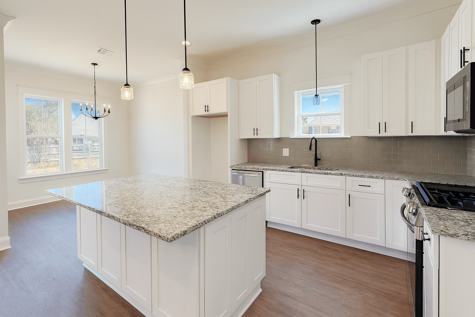 Denham Springs, LA 70706