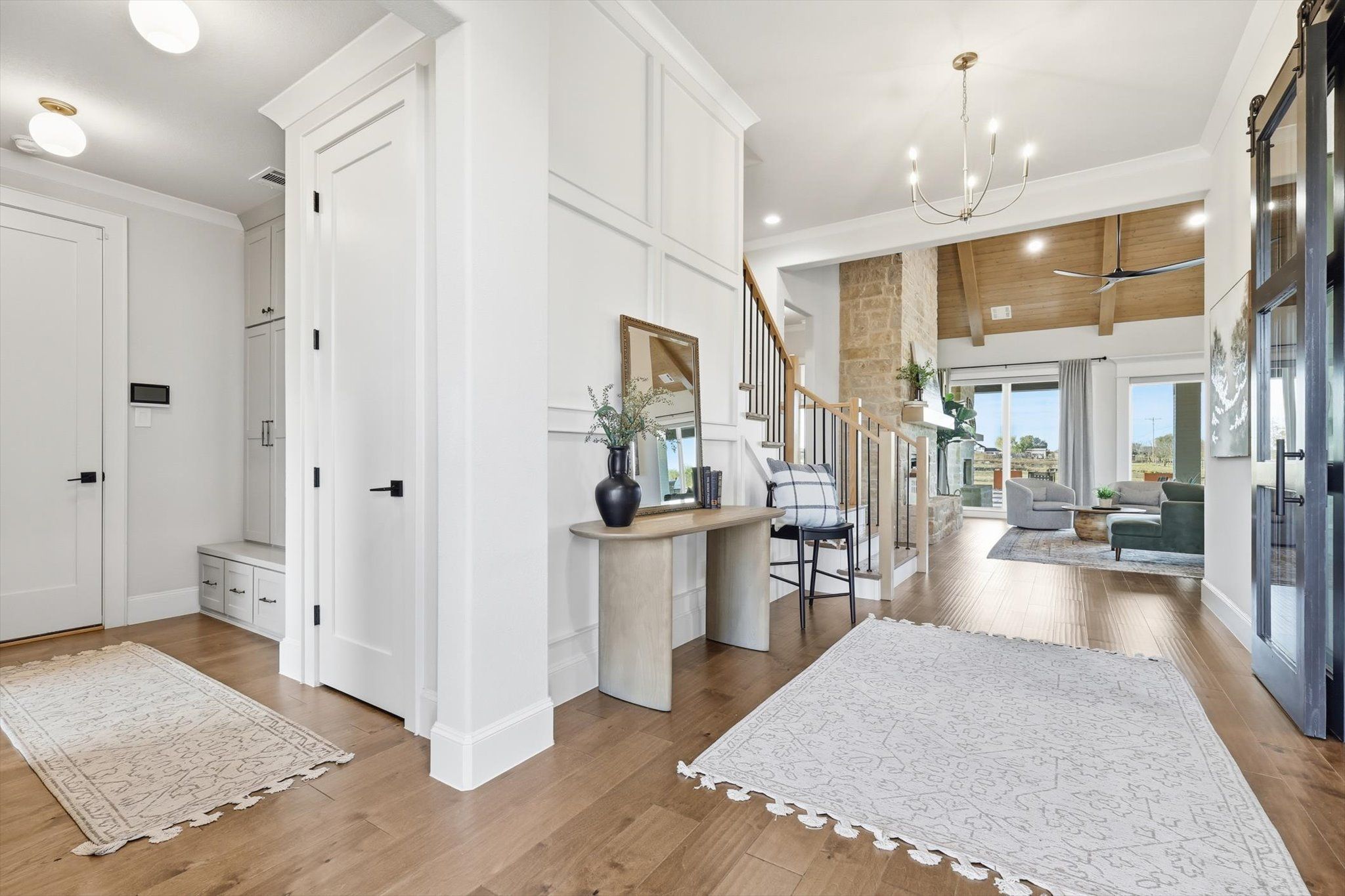 casa en 122 Ozro RD Canyon Creek por Canyon Creek Custom Homes