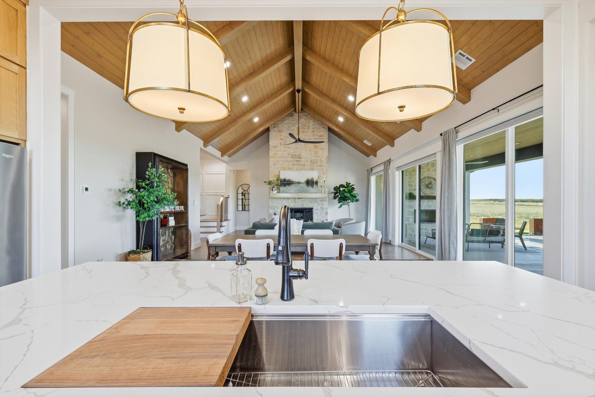 casa en 122 Ozro RD Canyon Creek por Canyon Creek Custom Homes