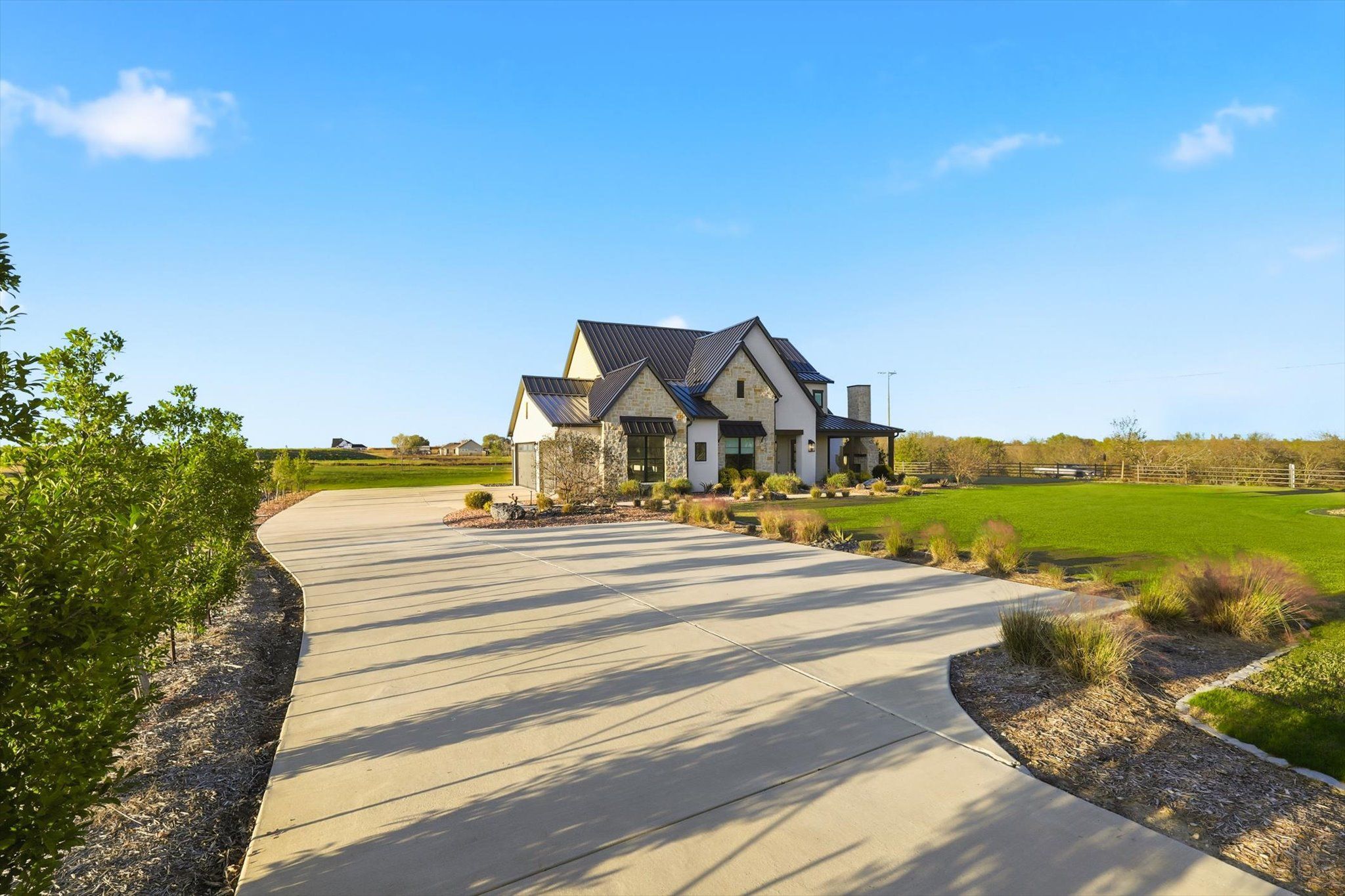 casa en 122 Ozro RD Canyon Creek por Canyon Creek Custom Homes