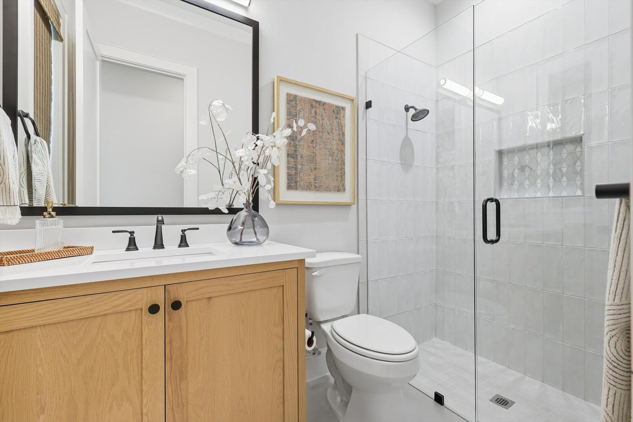 casa en 122 Ozro RD Canyon Creek por Canyon Creek Custom Homes