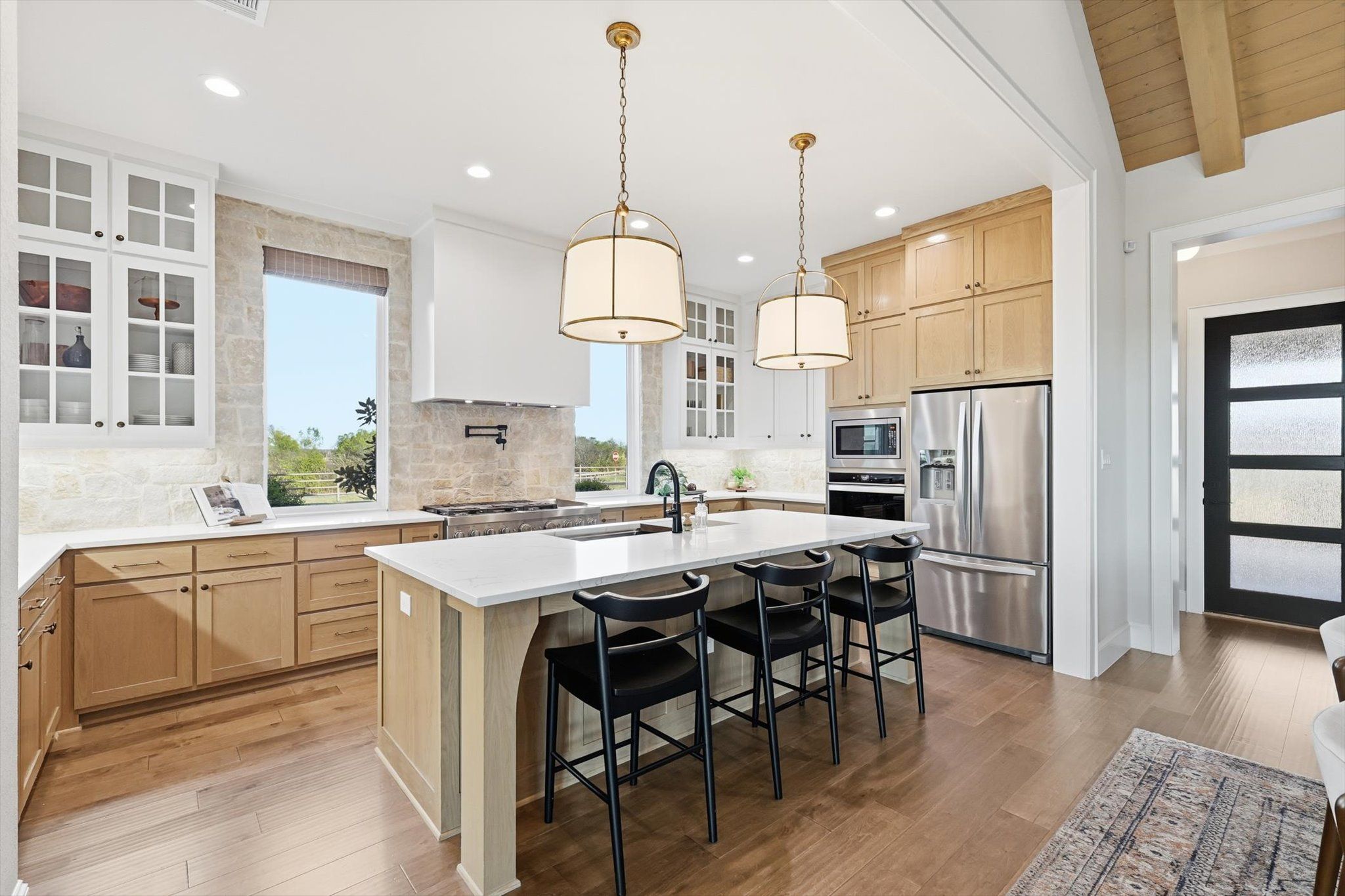 casa en 122 Ozro RD Canyon Creek por Canyon Creek Custom Homes