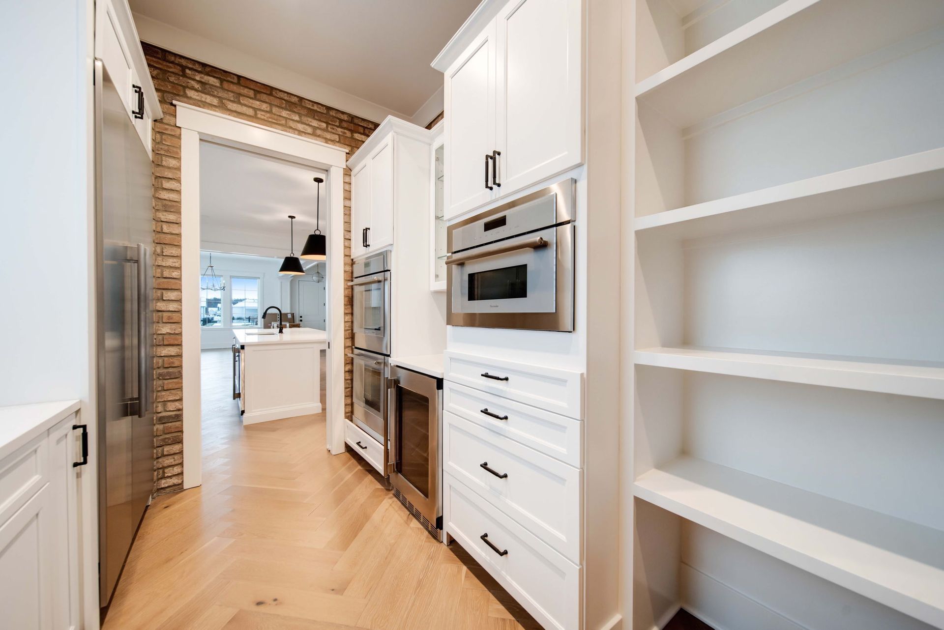 casa en Kenric Fine Homes por Kenric Fine Homes