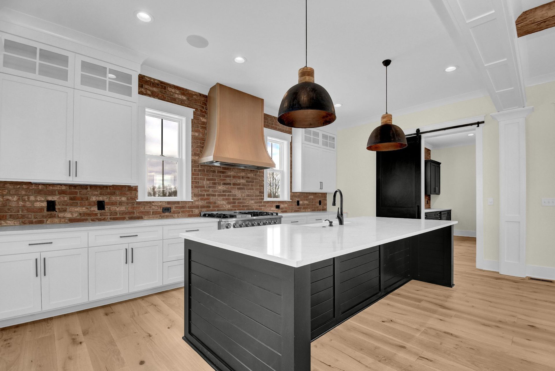 casa en Kenric Fine Homes por Kenric Fine Homes