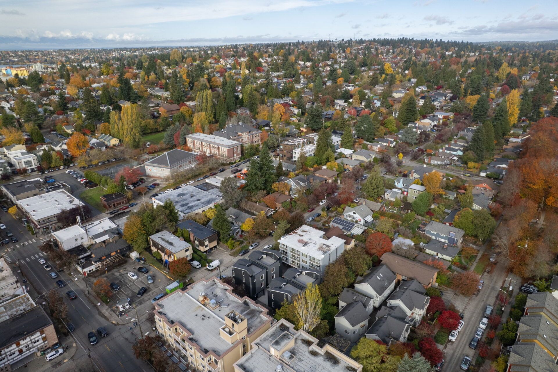 Ashworth por Ashworth en Seattle-Bellevue Washington