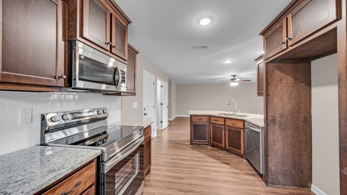 Crosswynd - Medina, TN