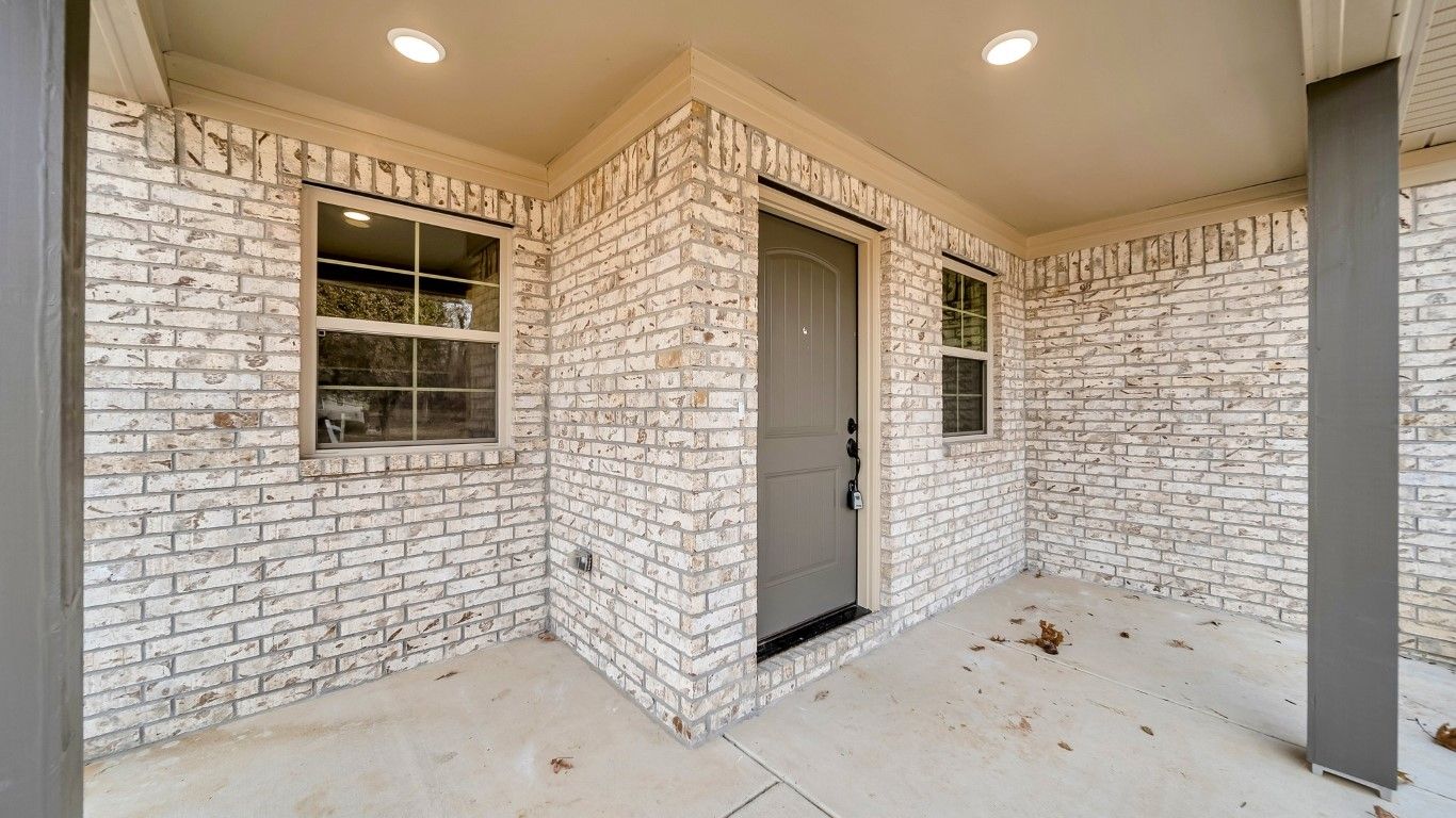 Covington Court Townhomes - Covington, TN