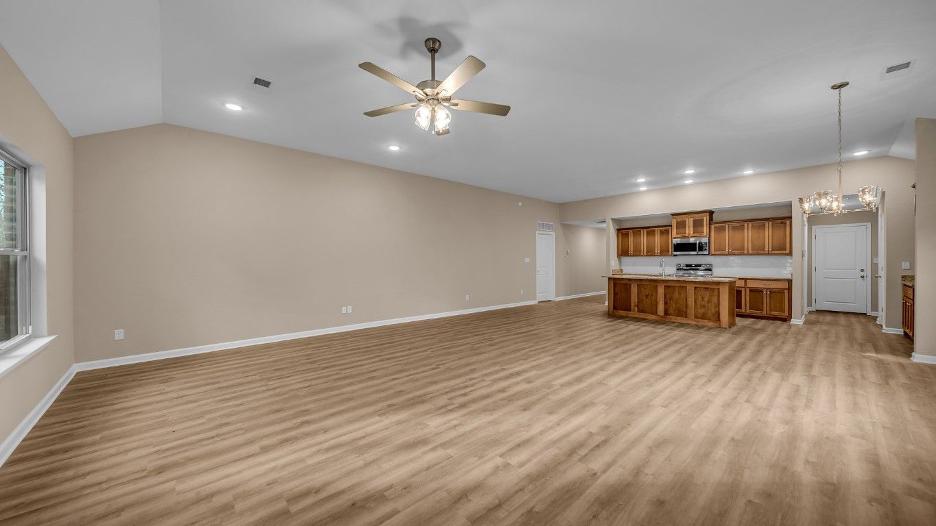 Oakwoods por D&D Custom Homes en Jackson Tennessee