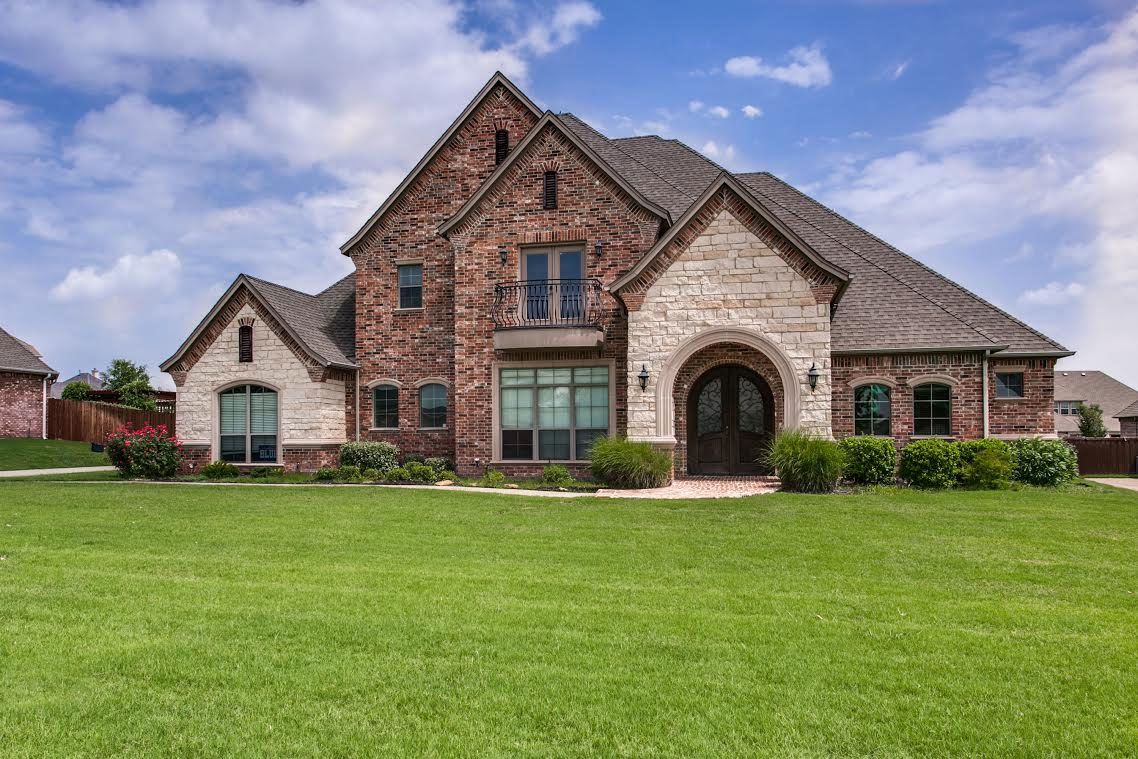 casa en B&J Custom homes por B&J Custom homes