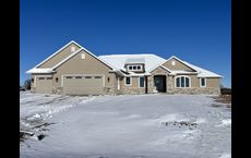 Finale Condos: Greenville, Wisconsin - Cypress Homes