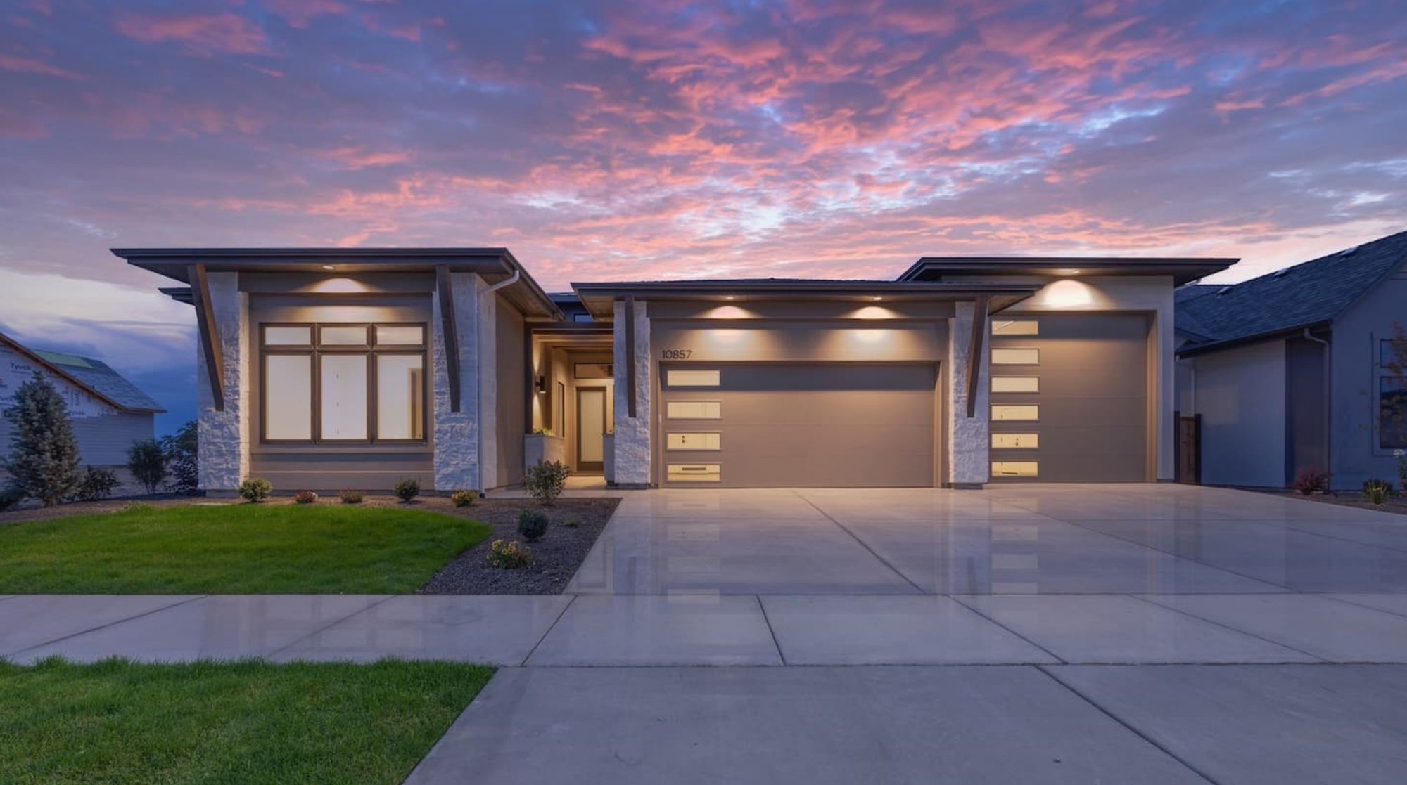 252 N Hunter Creek Ave 25. Eagle, ID 83616