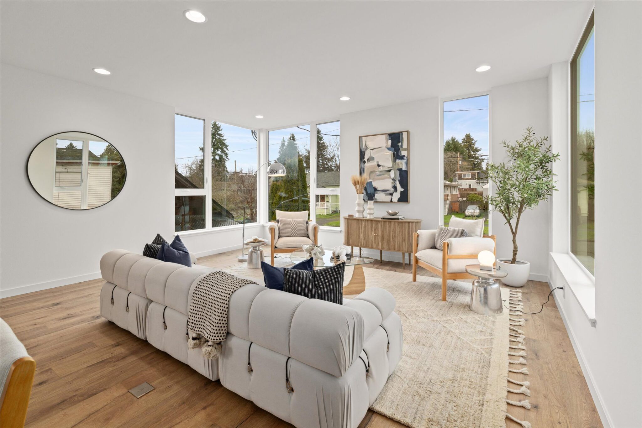 West Woodland Ballard por Mirra Homes, LLC en Seattle-Bellevue Washington
