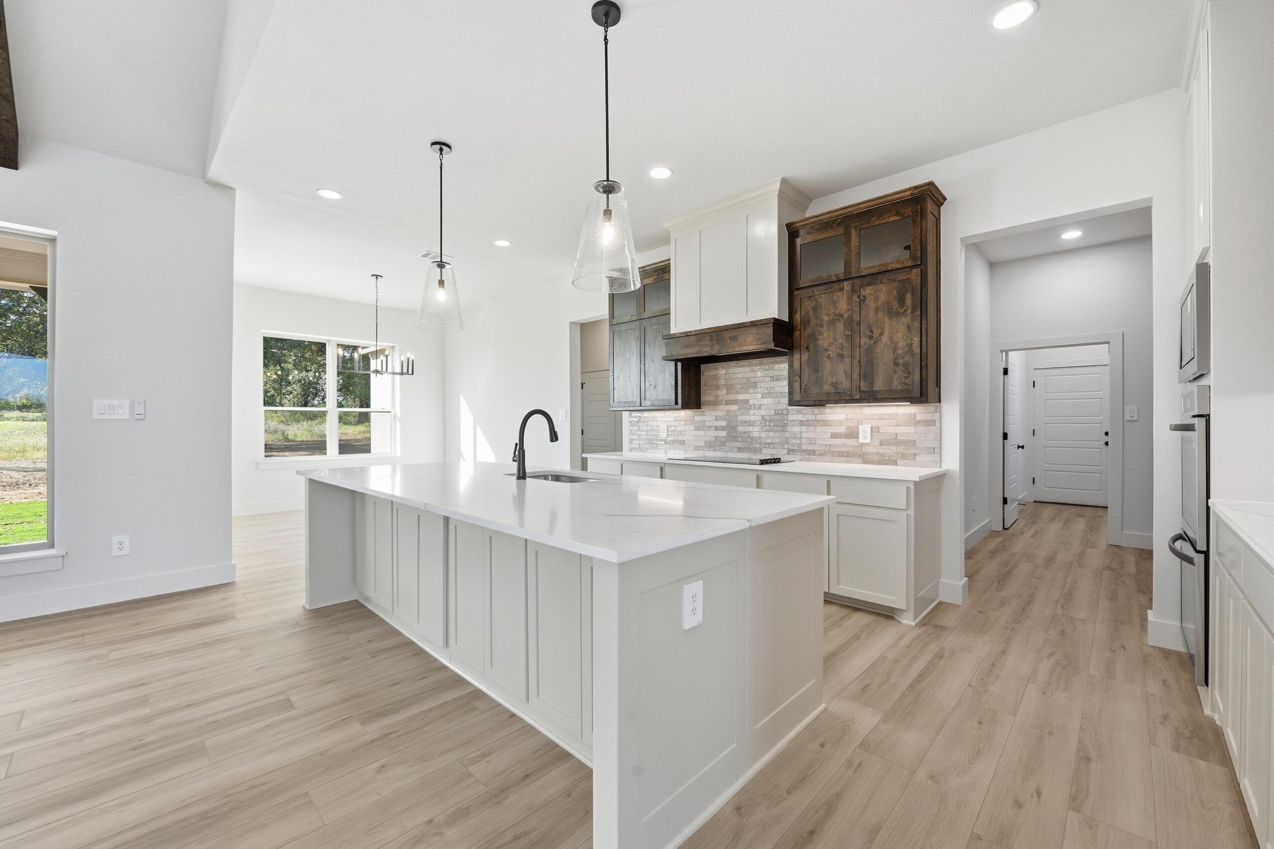 Mcdavid Springs Dr. Aledo, TX 76008