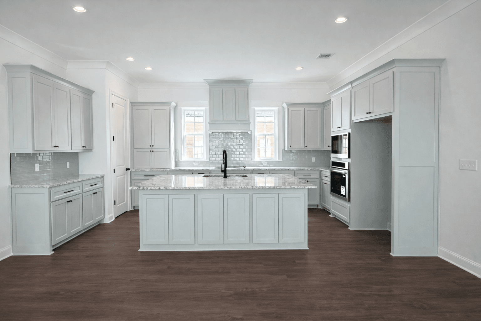 Savannah Square - Saint Francisville, LA