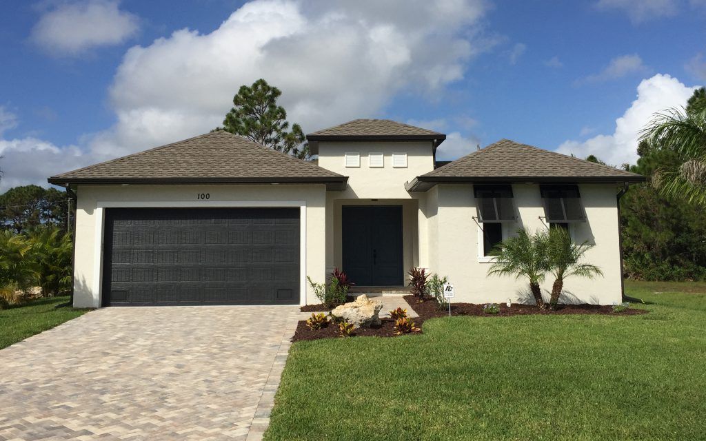 casa en Breakwater Construction por Breakwater Construction