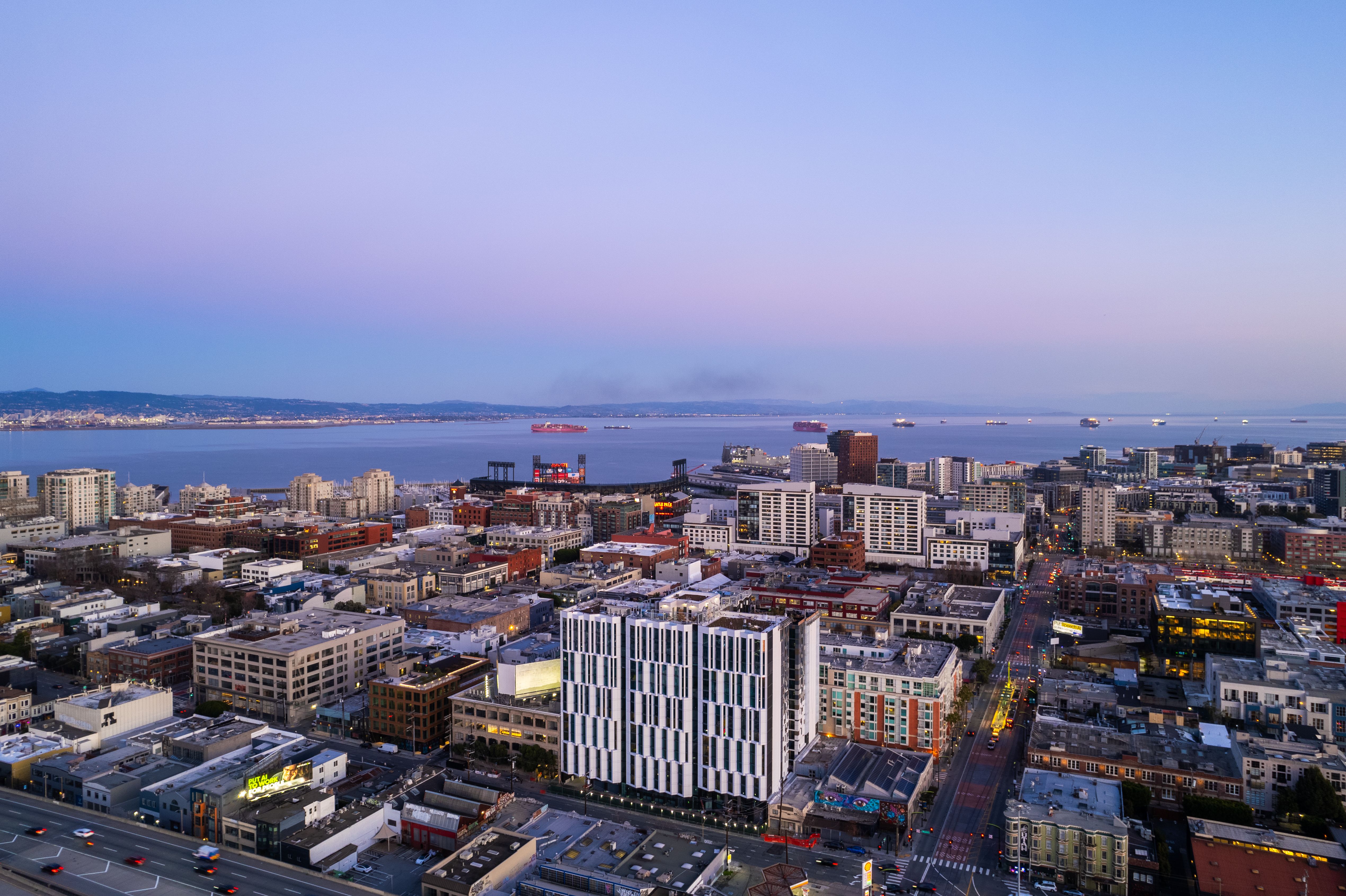 casa en Quincy por Strada Investment Group