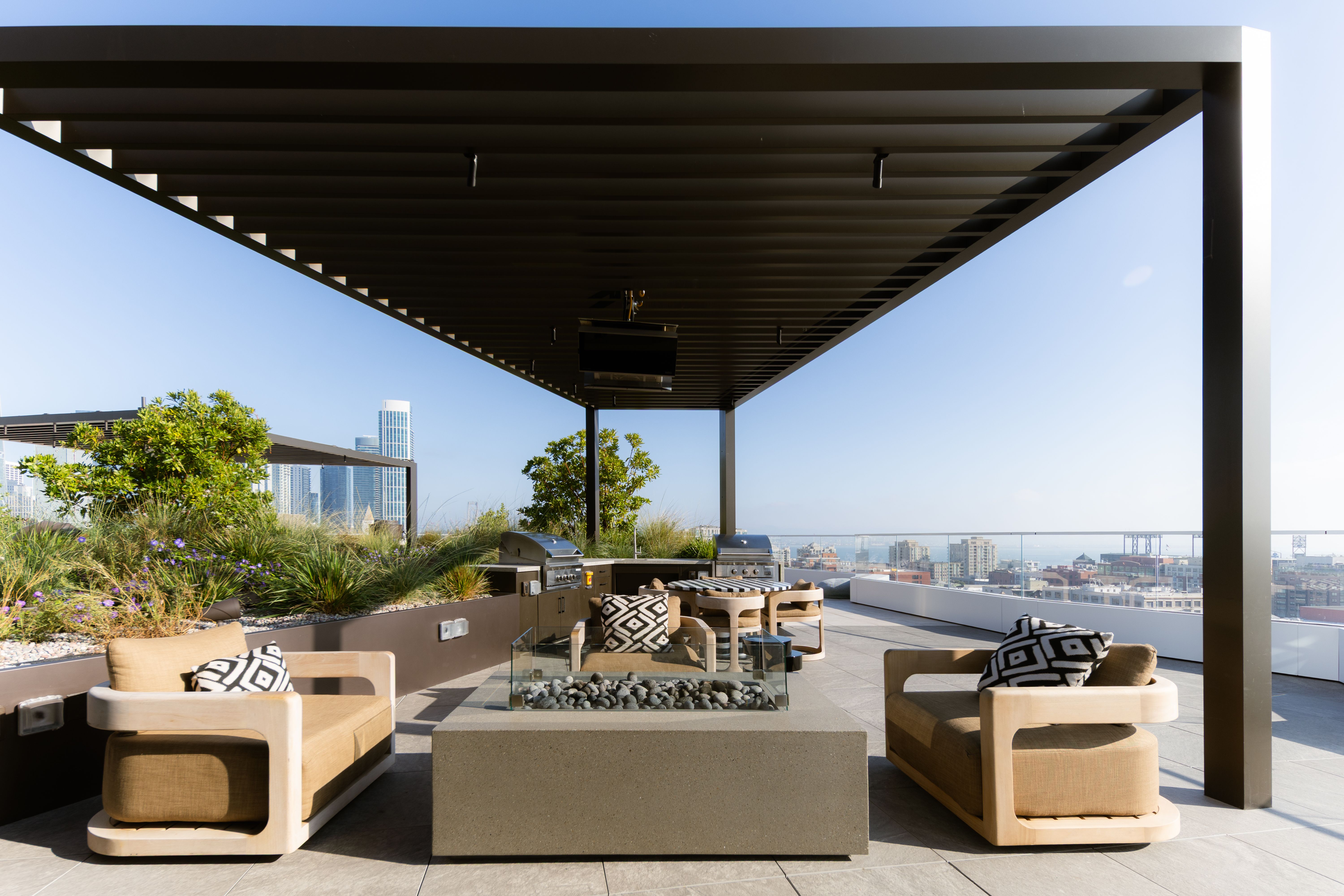 Quincy - San Francisco, CA