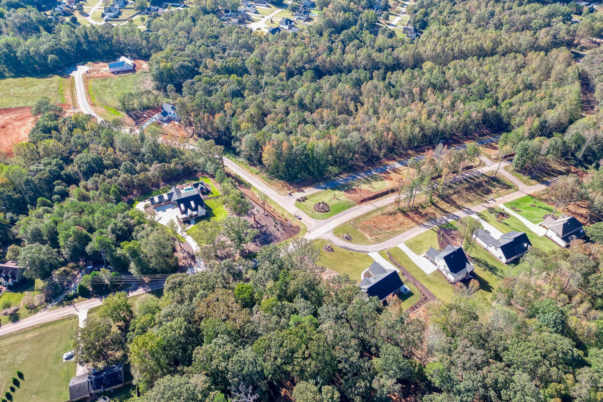 casa en The Oaks At Belmont por Nash Properties, Inc.