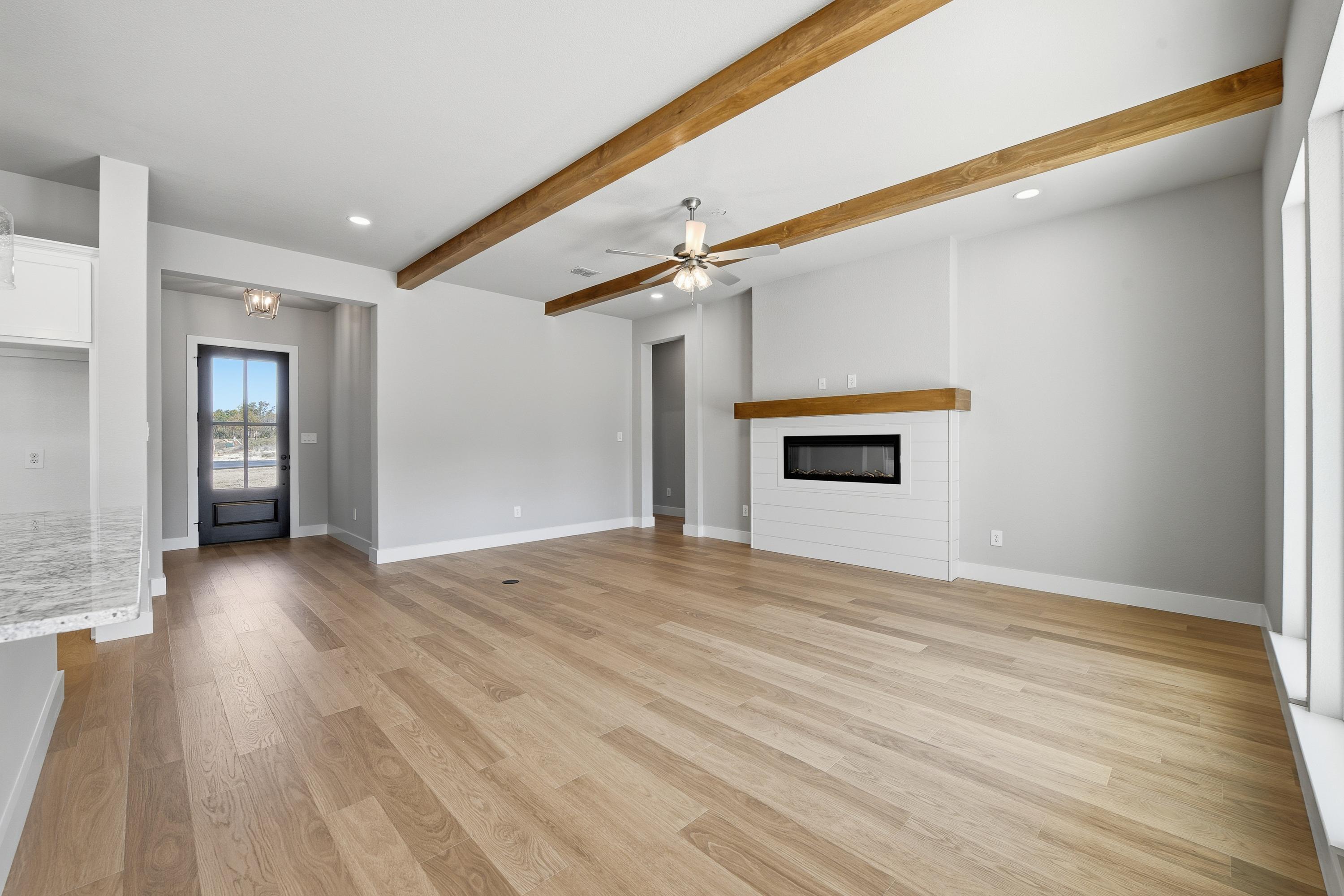 casa en 151 RJ Smith por McBee Homes