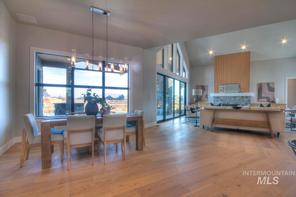 555 Century Ave Middleton (Plan Unknown)