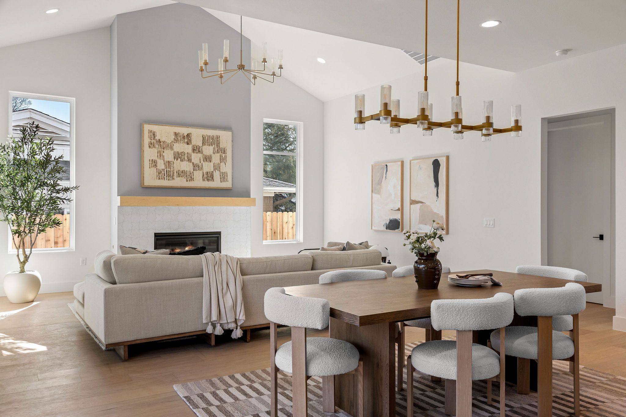 3104 Pinecrest Drive. Austin, TX 78731