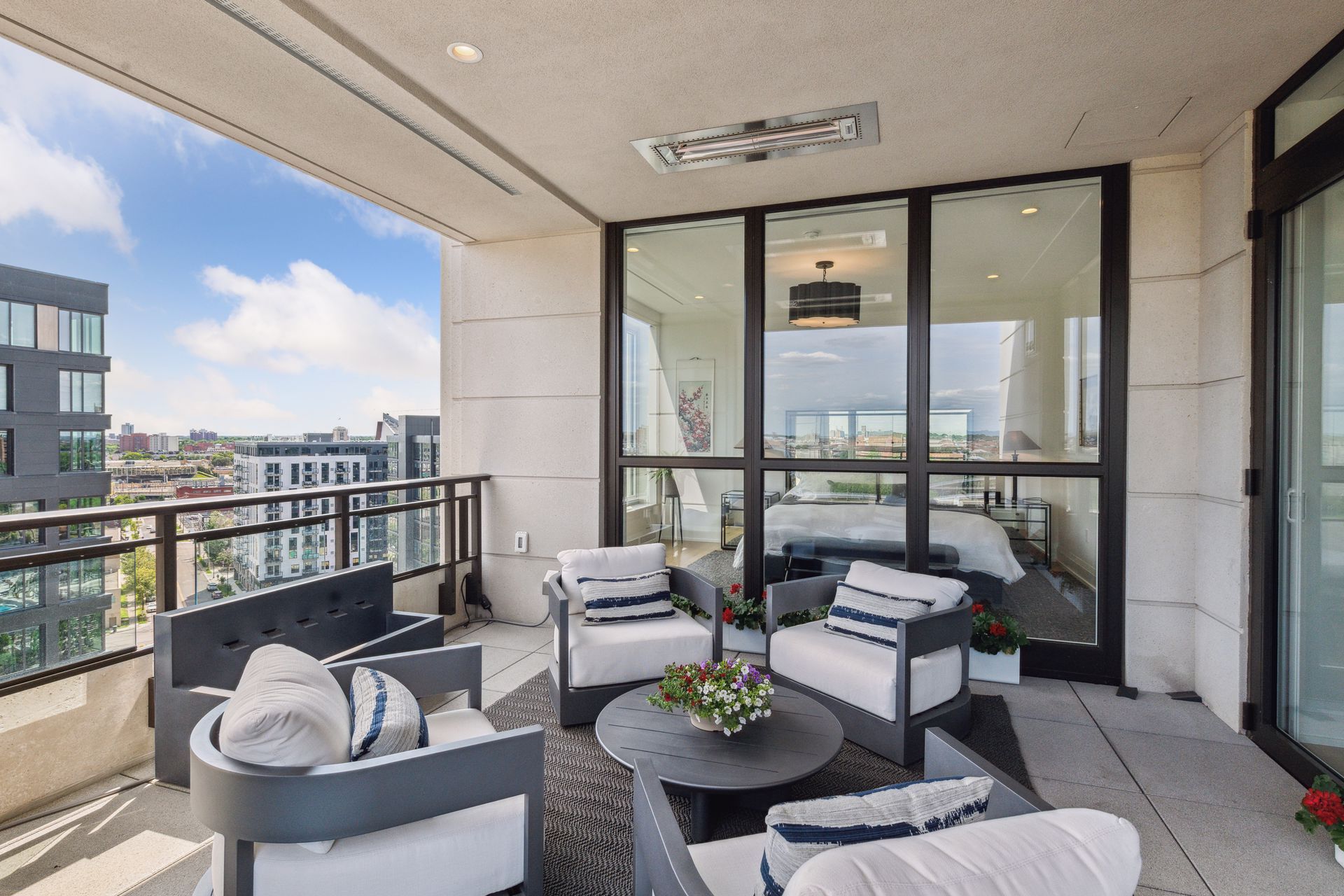 Plan Unknown - Eleven: Minneapolis, Minnesota - Eleven