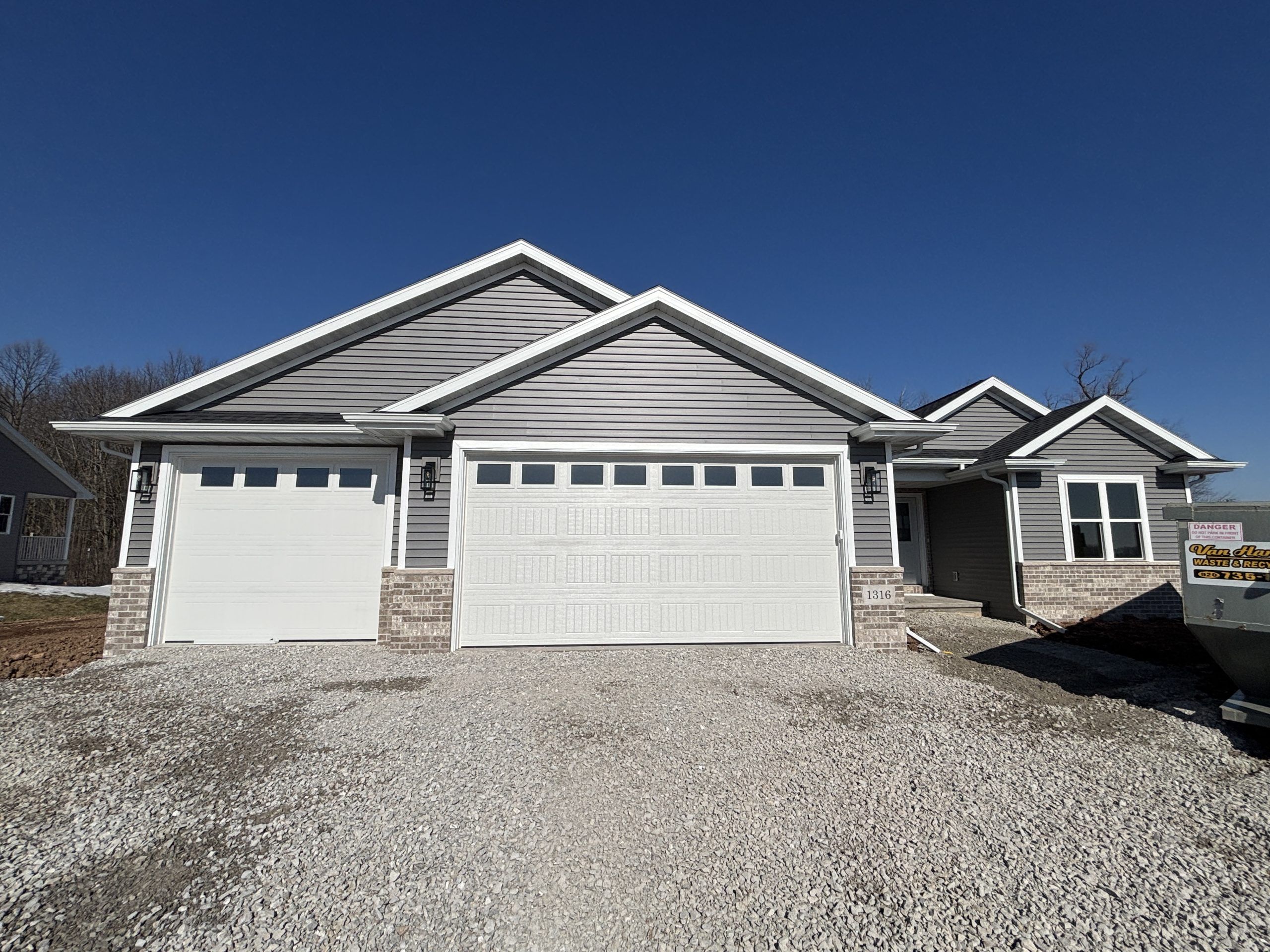 5283 Cornhusk Ln. Oshkosh, WI 54904