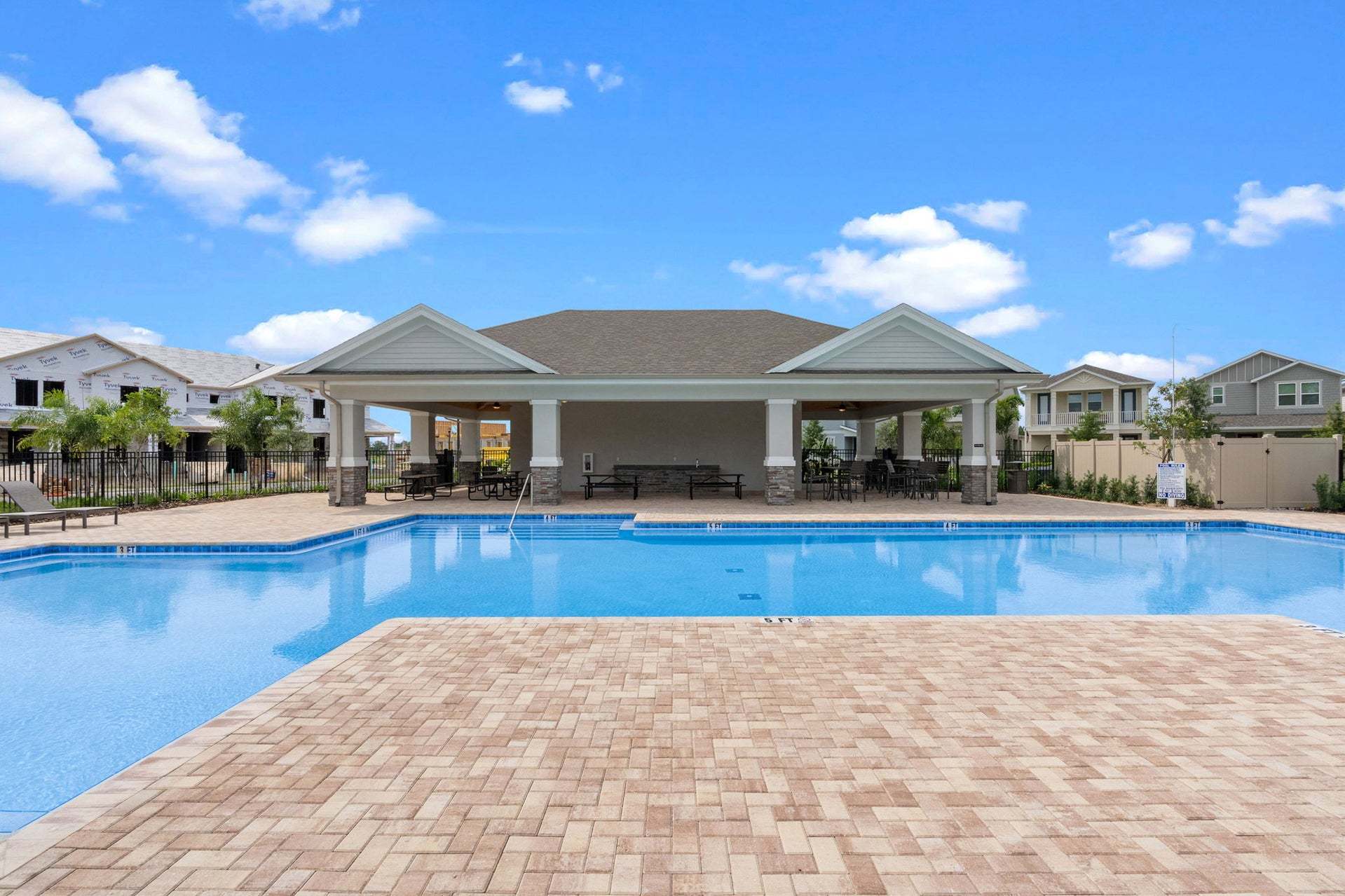casa en Harvest At Ovation por RockWell Homes