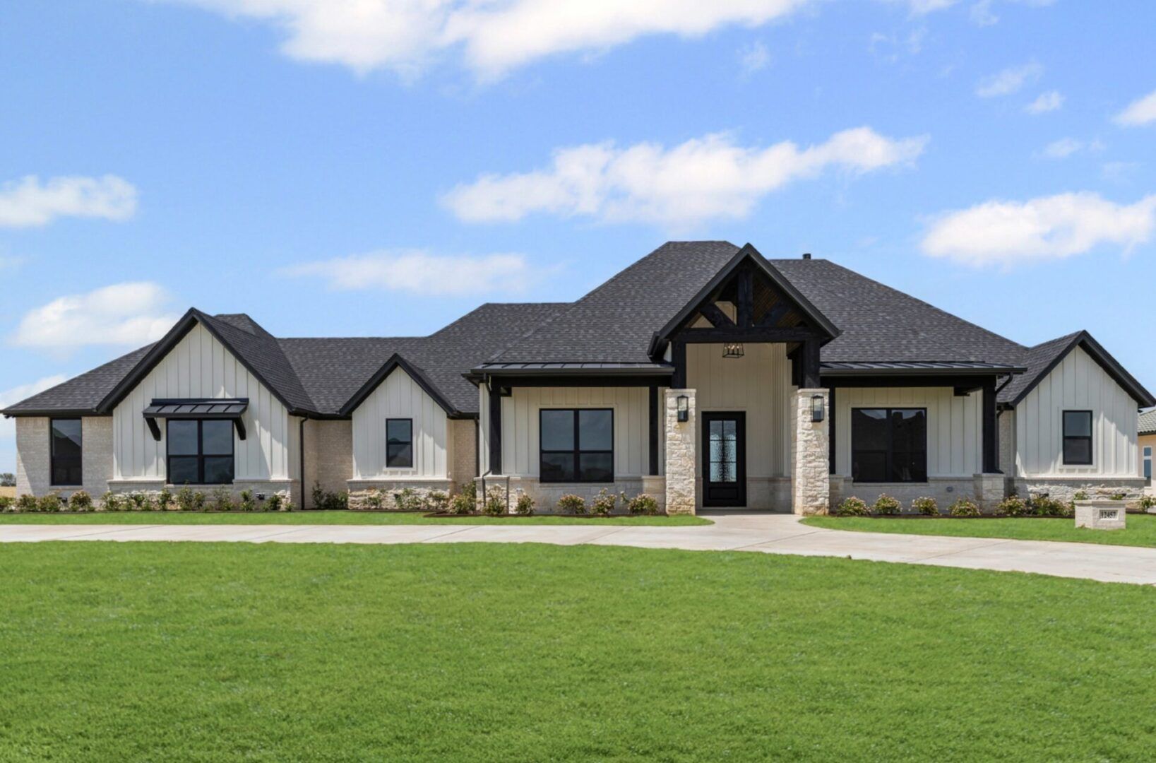 3827 Bear Creek Rd. Cresson, TX 76035