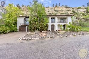 Single Family Residence For Sale