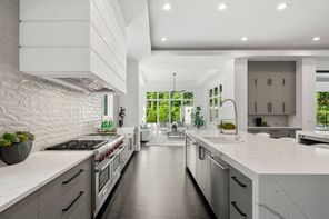 5211 Powers Ferry Road Sandy Springs GA (Plan Unknown)