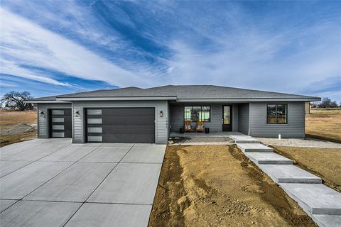 213 Joy Ln. Billings, MT 59106