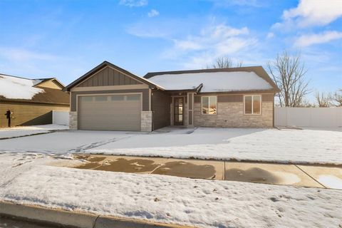 2541 Kaley Lane. Billings, MT 59106